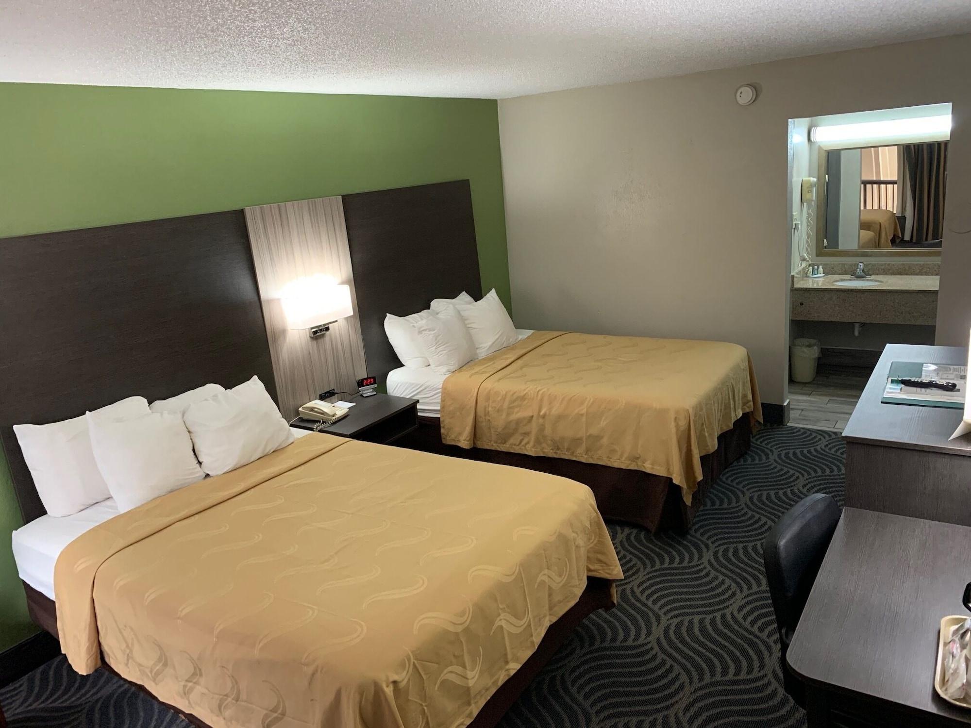 Quality Inn Newport Exterior photo